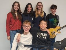 Guitar Rock &amp; More: Junge Talente bringen das Palais noir zum Beben