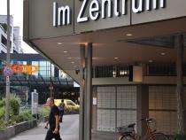 Im Zentrum