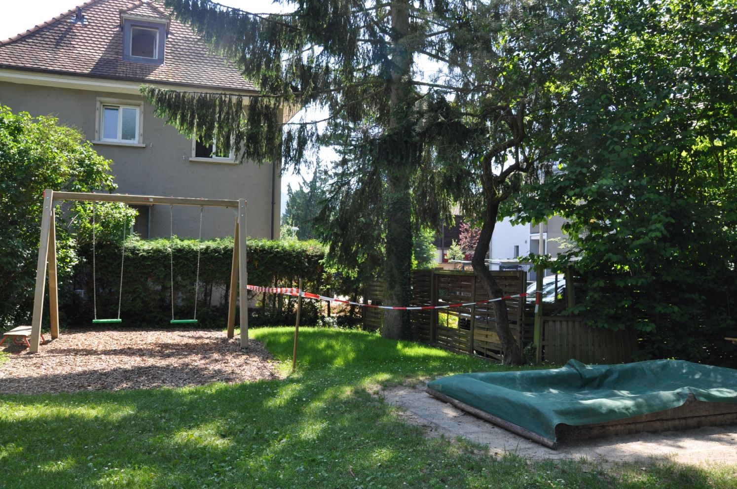 Spielplatz Angenstein mit schneller Rutschbahn
