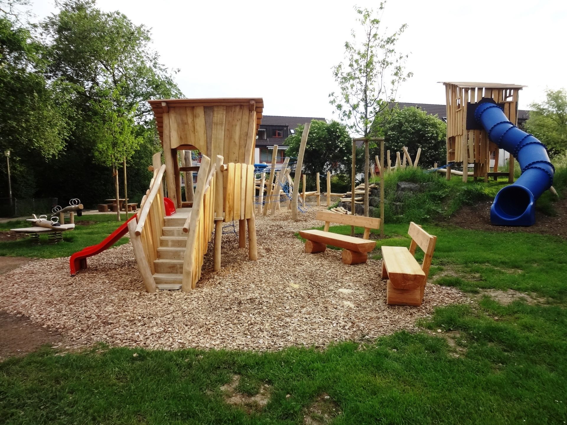 Spielplatz Angenstein mit schneller Rutschbahn