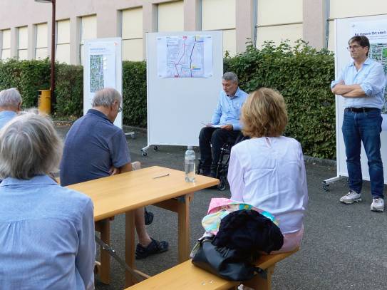 Der Gemeinderat im Dialog mit der Bevölkerung im Weiermatten